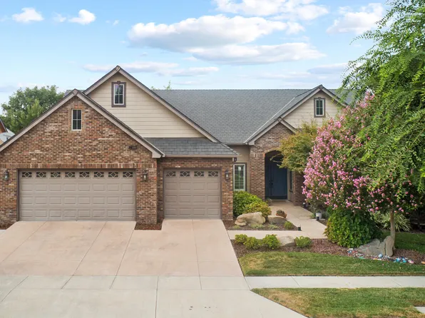 6710 W Damsen Avenue, Visalia, CA 93291
