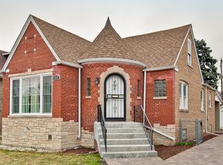 3830 W 64th St, Chicago, IL 60629
