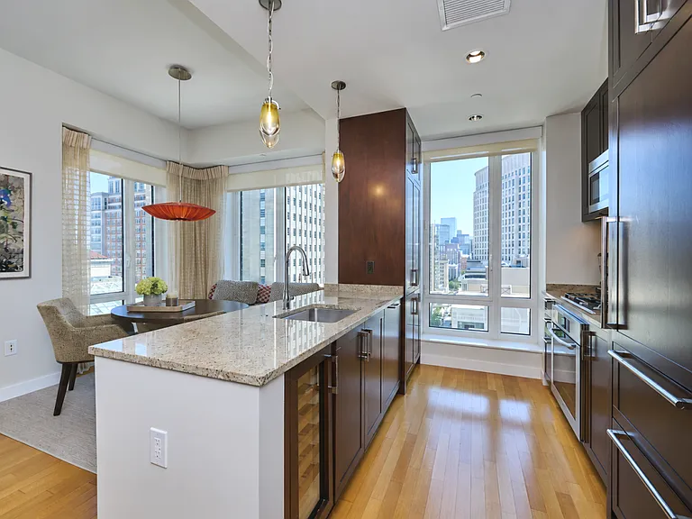 400 Stuart St #16K — Photo 10