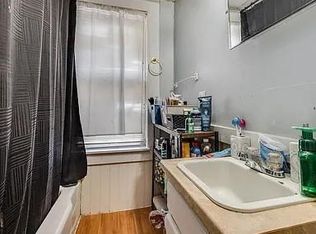 86 Marshall St #3, Fitchburg, MA 01420