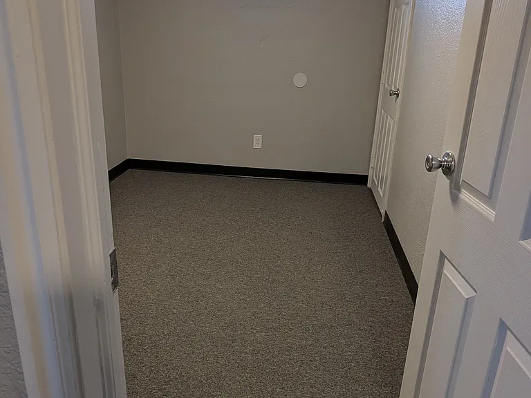 1388 W Glenrose Dr — Photo 15