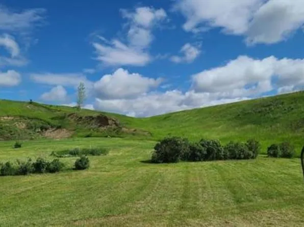 3 Colton Ave W, Burlington, ND 58722