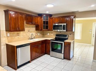 9482 N Military Trl, Palm Beach Gardens, FL 33410