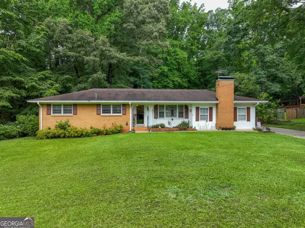 867 Sinyard Rd, Lithia Springs, GA 30122