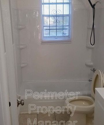 5th image of 9306 Gibson Ave