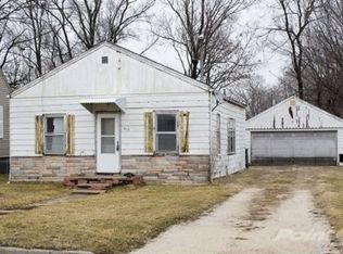 815 E 21st St, Des Moines, IA 50317