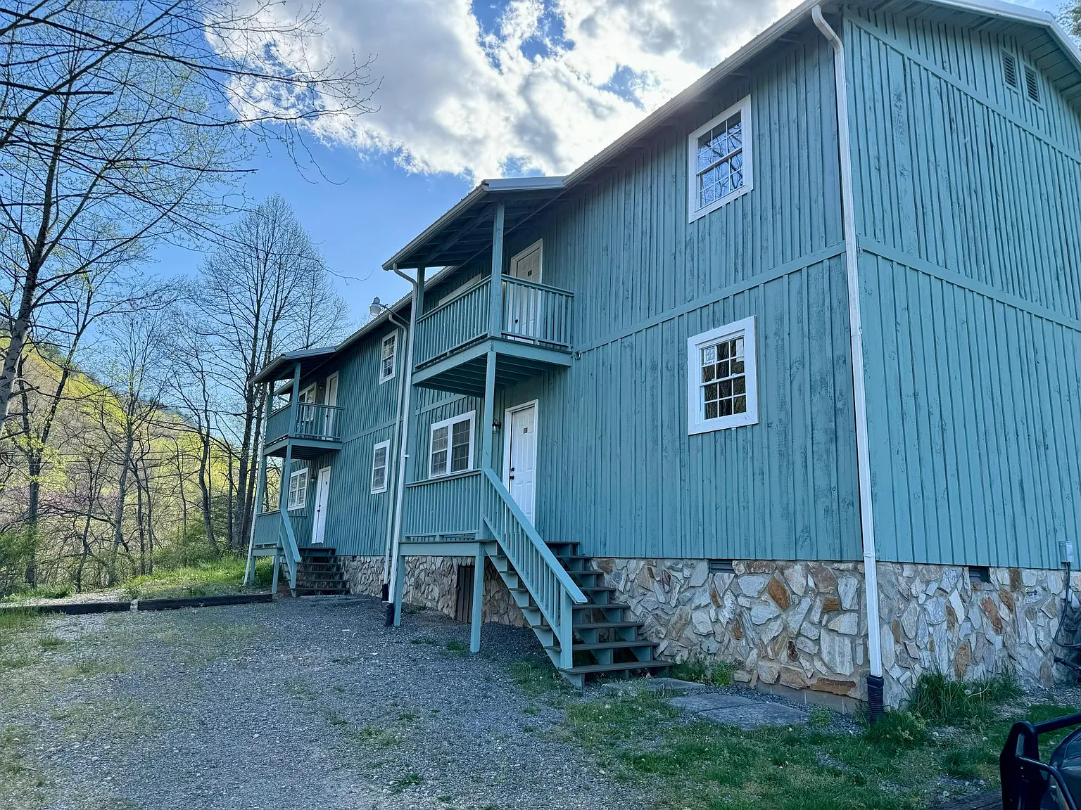 6672 Roan Creek Rd — Photo 3