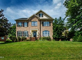 400 Gwinhurst Rd, Knoxville, TN 37934