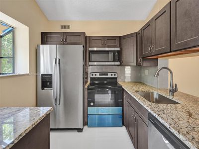 3071 N Oakland Forest Dr APT 201, Fort Lauderdale, FL, 33309