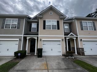 226 S Lamplighter Ln, Summerville, SC 29486