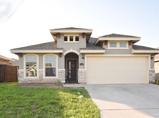 400 S Castillos Y Diamantes St, Mission, TX 78572