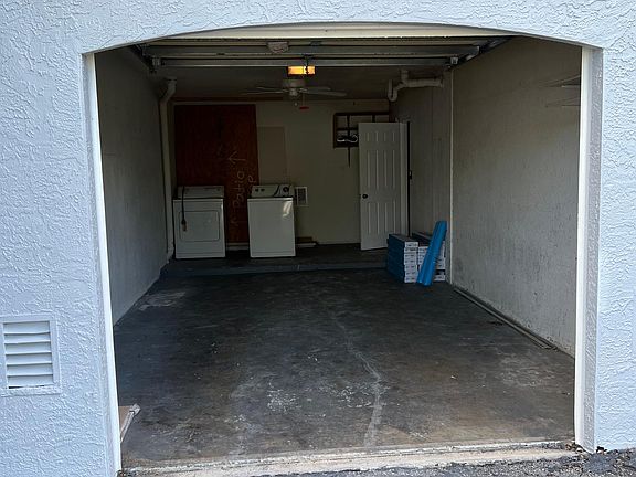 Large and deep garage with plenty of storage