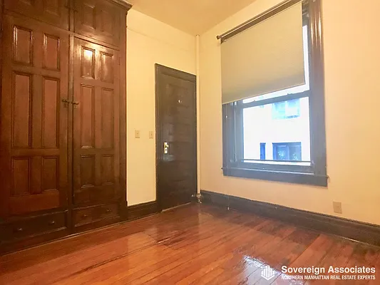 Rented by Sovereign Associates | media 16