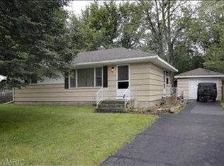 323 N 27th St, Springfield, MI 49037