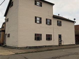 235 Olivia St, Mc Kees Rocks, PA 15136