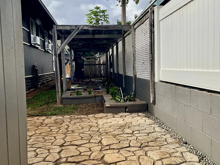 67 Kaliuna St — Photo 16