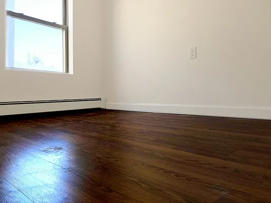 Rented by MNS | media 1