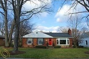 2nd image of 16110 Dunblaine Ave