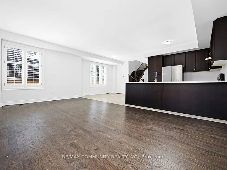 33 Liam Ln — Photo 7