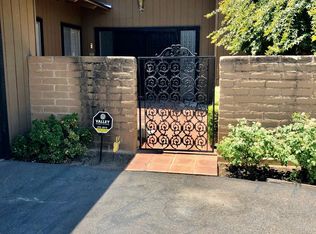 1094 S Sunnyside Ave, Fresno, CA
