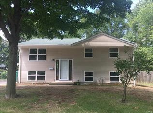 802 Juniper Dr, O Fallon, IL 62269