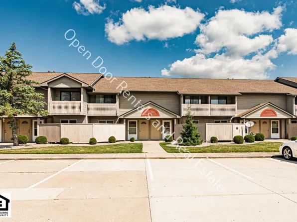 1000 Old Brick Rd, Auburn, IN