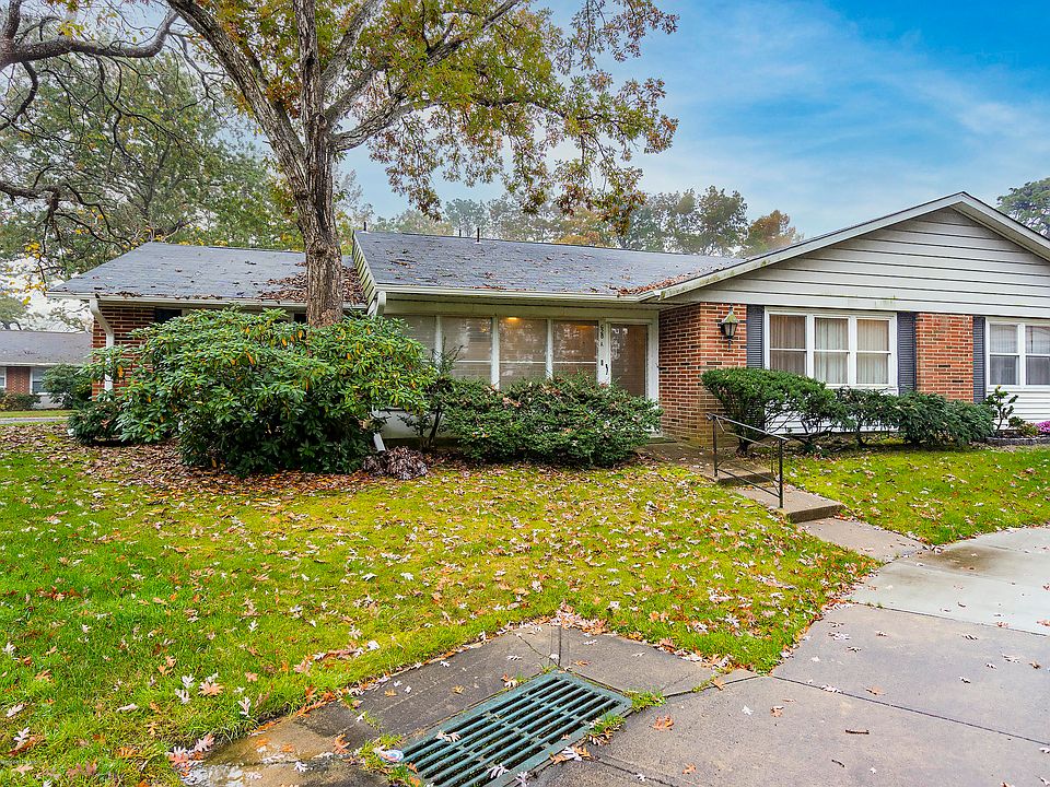 1st image of 628A Huntington Dr #1001