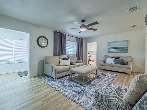 2nd image of 3012 29th St