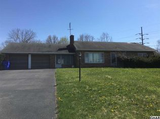 1300 Newville Rd, Carlisle, PA 17013