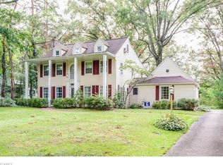 106 N Revere Rd, Akron, OH 44333