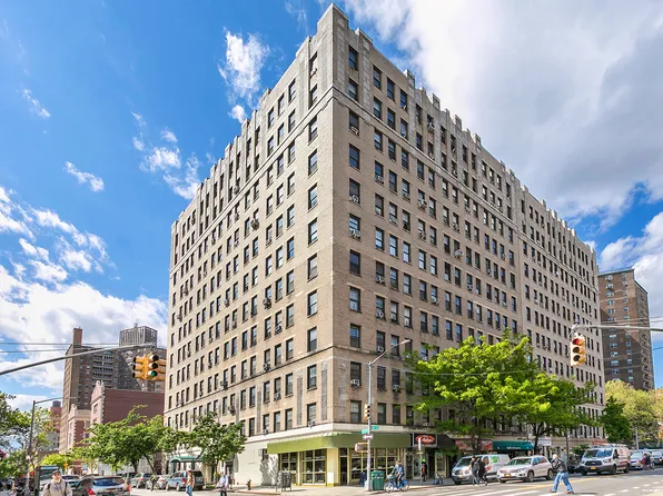 141 East 3rd Street 6B image 1 of 7