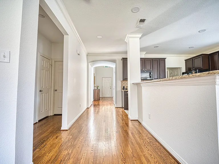 5513 Amber Way — Photo 15