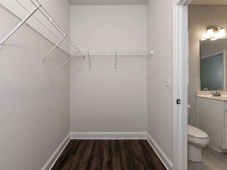 4512 Grove Manor Dr — Photo 14