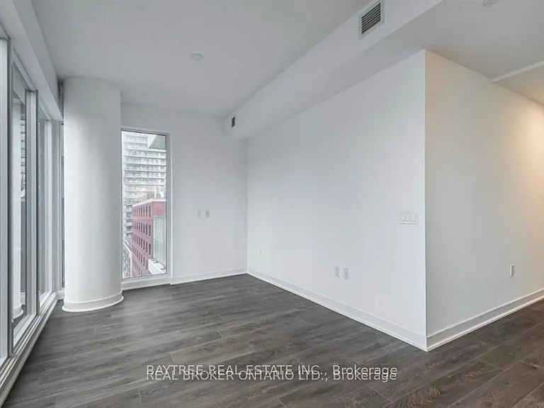 115 Blue Jays Way #2711 — Photo 5
