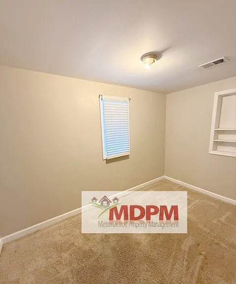 9726 Log Cabin Trl — Photo 9