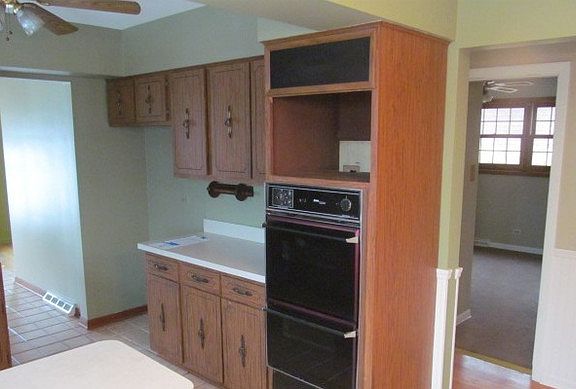 3rd image of 10133 Buell Ct