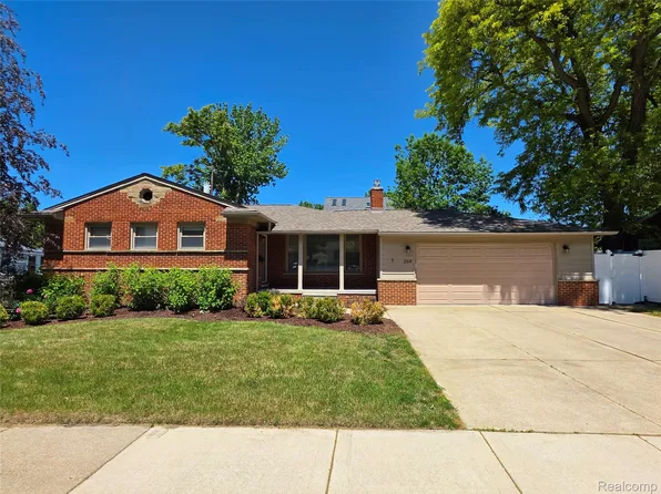 264 Phillips Ave, Clawson, MI 48017