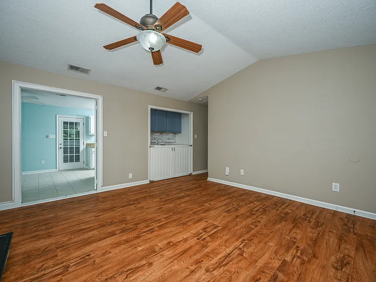 1873 Scarlotti Ct — Photo 16