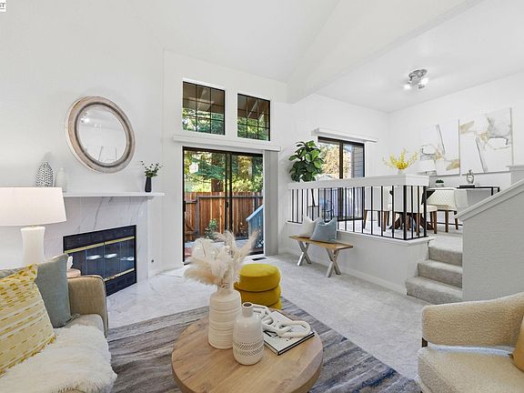 2nd image of 664 Praderia Cir