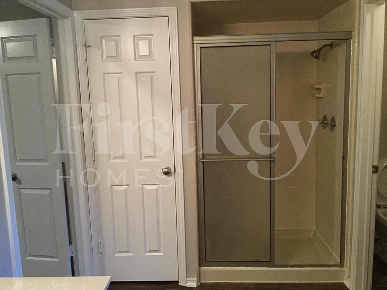 1403 Bradford Pl — Photo 14