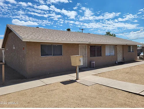 1701 W Peoria Ave #1701 Photo 1
