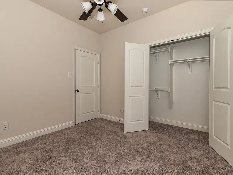 6819 Jade Dr — Photo 26
