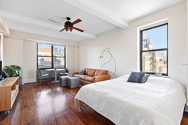 1st image of 161 W 16th St APT 11B