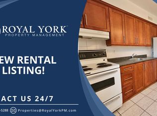 176 Lisgar St #2, Toronto, ON M6J3G3