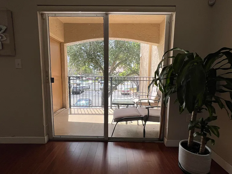151 SW 117th Ave #207 — Photo 14
