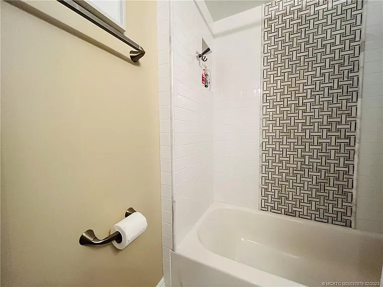 10600 S Ocean Dr #701 — Photo 65