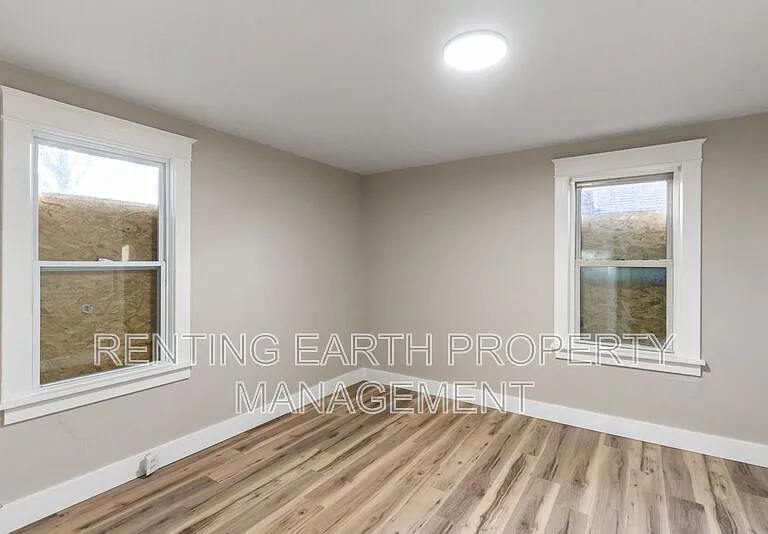 8212 Toddy Ave — Photo 7