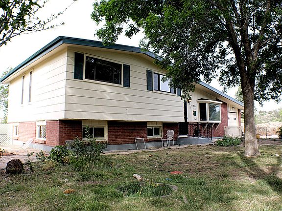 2nd image of 1006 N Country Park Dr