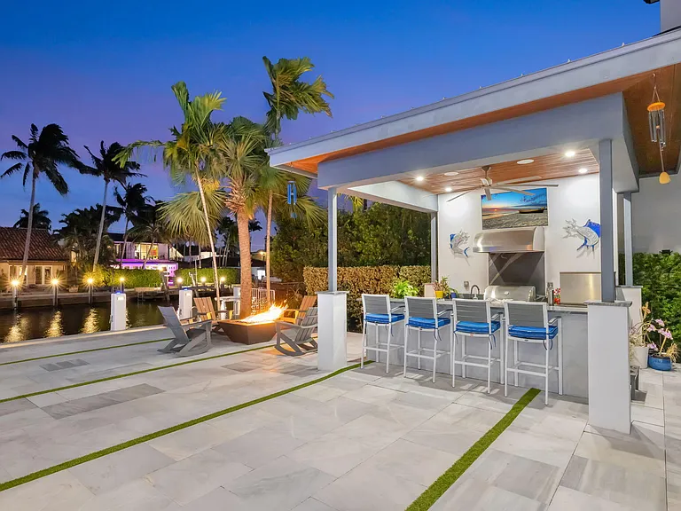 334 Isle Of Capri Dr — Photo 134