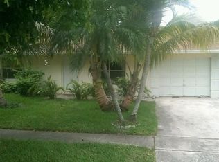6629 Athena Dr, Lake Worth, FL 33463